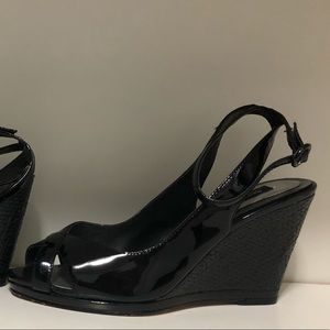 ✨WHBM patent wedges✨